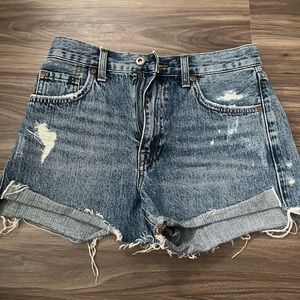 Medium wash jean shorts